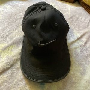 Nike Golfing Hat
